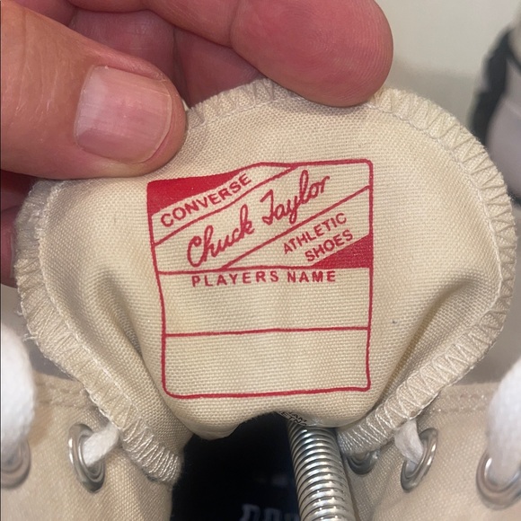 Converse Cream High-Top Sneakers SZ M-8.5 W-10 - Picture 11 of 13